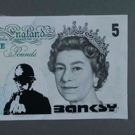 Banksy - "Dismal 5 Pound Canvas" mit "Rude Copper"-Motiv, 20… - фото 2