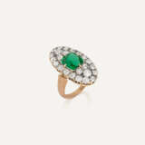 NO RESERVE | EMERALD AND DIAMOND RING - фото 3