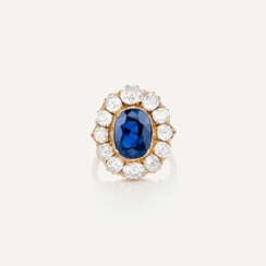 ANTIQUE SAPPHIRE AND DIAMOND RING