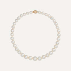 NO RESERVE | DAVID MORRIS CULTURED PEARL AND DIAMOND NECKLACE