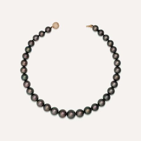 NO RESERVE | DAVID MORRIS COLOURED CULTURED PEARL AND DIAMOND NECKLACE - фото 3