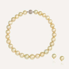 NO RESERVE | DAVID MORRIS SET OF COLOURED CULTURED PEARL AND DIAMOND JEWELLERY