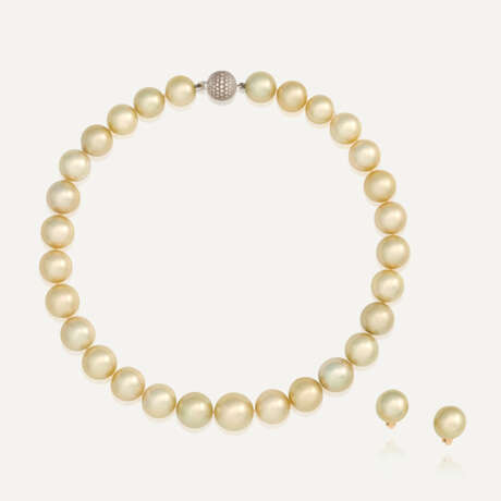 NO RESERVE | DAVID MORRIS SET OF COLOURED CULTURED PEARL AND DIAMOND JEWELLERY - photo 1
