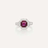 NO RESERVE | RUBY AND DIAMOND RING - Foto 1