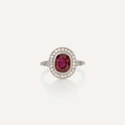 NO RESERVE | EARLY 20TH CENTURY RUBY AND DIAMOND RING