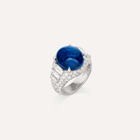 BULGARI SAPPHIRE AND DIAMOND 'TROMBINO' RING - photo 1