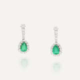 NO RESERVE | EMERALD AND DIAMOND EARRINGS - photo 1