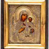 RUSSIAN ICON WITH BRASS OKLAD SHOWING THE MOTHER OF GOD SMOLENSKAYA - фото 1