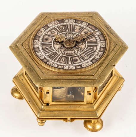 TABLE CLOCK BY JACOB MAYR (1648-1714) - фото 1