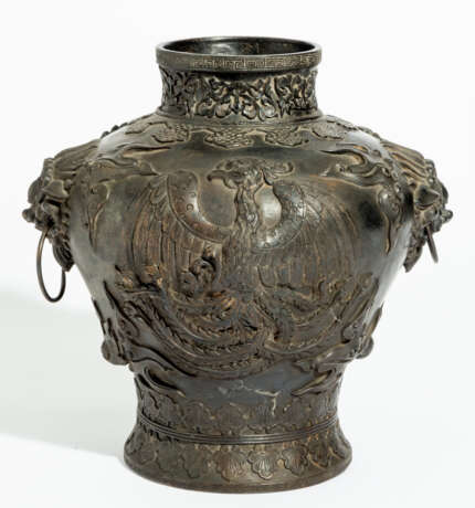 CHINESE BRONZE VASE WITH MYTHICAL CREATURES - photo 1