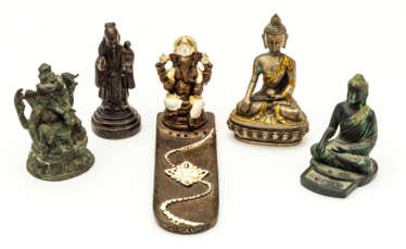 LOT OF 5 CHINESE / INDIAN FIGURES