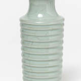 A CHINESE GUAN-TYPE PORCELAIN VASE - photo 1
