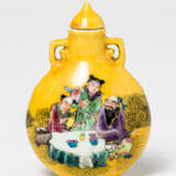 A CHINESE YELLOW PORCELAIN SNUFF-BOTTLE WITH CONGRATULATION SCENES - photo 2