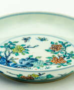 Overview. CHINESE PORCELAIN PLATE WITH FLORAL DECOR