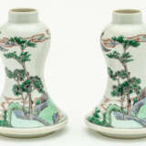 TWO CHINESE PORCELAIN VASES WITH DRAGONS IN A LANDSCAPE - photo 2