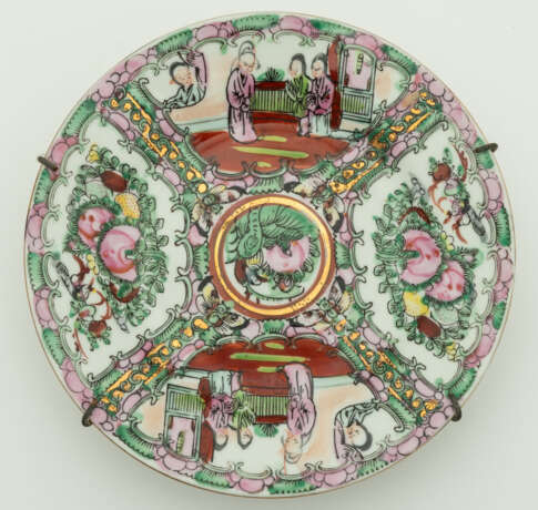 CHINESE FAMILLE ROSE PORCELAIN DISH - фото 1