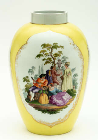 LARGE VASE WITH WATTEAU SCENES BY HELENA WOLFSOHN - фото 1