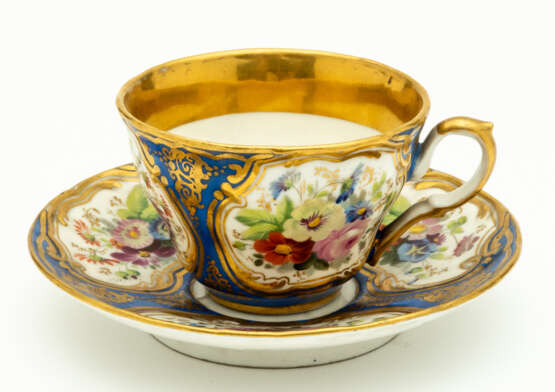 RUSSIAN PORCELAIN CUP & SAUCER WITH FLORAL DECOR - фото 1
