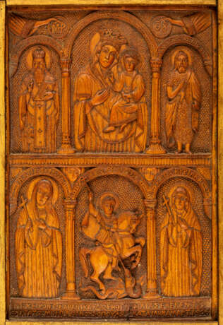 LARGE GREEK WOOD CARVED ICON SHOWING THE MOTHER OF GOD, ST. GEORGE AND OTHER SAINTS - photo 2