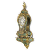 A LOUIS XV ORMOLU-MOUNTED STAINED HORN MONUMENTAL BRACKET CLOCK AND BRACKET - фото 2