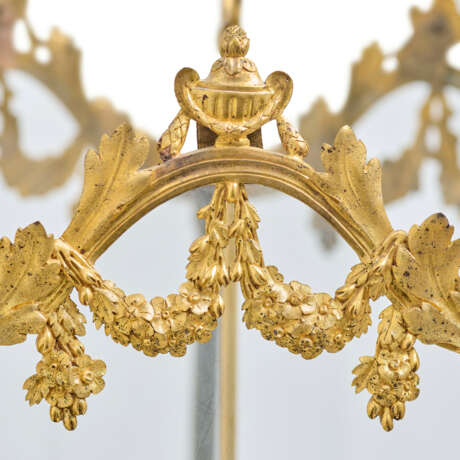 A LOUIS XVI ORMOLU HALL LANTERN - photo 6