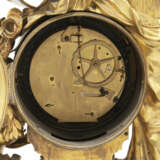 A LOUIS XVI ORMOLU MANTEL CLOCK - фото 4