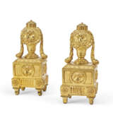 A PAIR OF LATE LOUIS XV ORMOLU CHENETS - фото 1