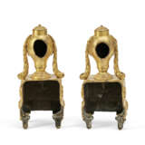 A PAIR OF LATE LOUIS XV ORMOLU CHENETS - фото 4