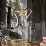 A PAIR OF CLOISONN&#201; ENAMEL CRANES - Foto 8