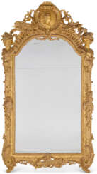 A REGENCE GILTWOOD MIRROR