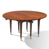 A LOUIS XVI MAHOGANY EXTENDING DINING-TABLE - photo 2