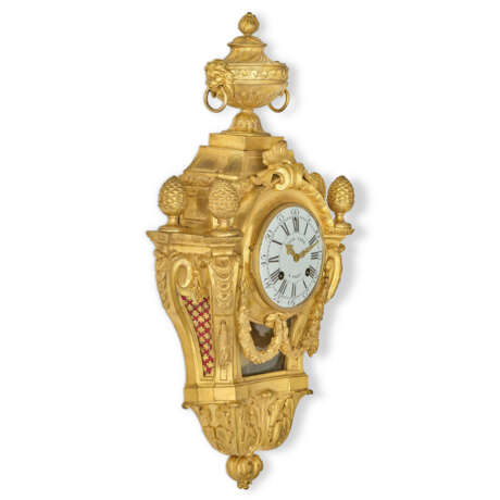 A LATE LOUIS XV ORMOLU CARTEL CLOCK - Foto 7