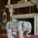 A RARE AND MAGNIFICENT FAMILLE VERTE MODEL OF AN ELEPHANT - фото 8