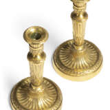 A PAIR OF LOUIS XVI ORMOLU CANDLESTICKS - photo 2