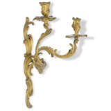 A PAIR OF LOUIS XV ORMOLU TWIN-BRANCH WALL-LIGHTS - фото 7