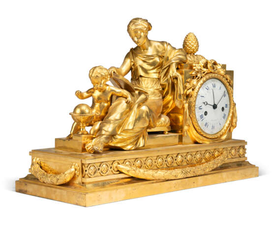 A LOUIS XVI ORMOLU MANTEL CLOCK "A LA GEOFFRIN" - фото 2