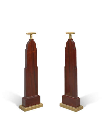 A PAIR OF EMPIRE-STYLE ORMOLU-MOUNTED MAHOGANY DOORSTOPS - фото 2