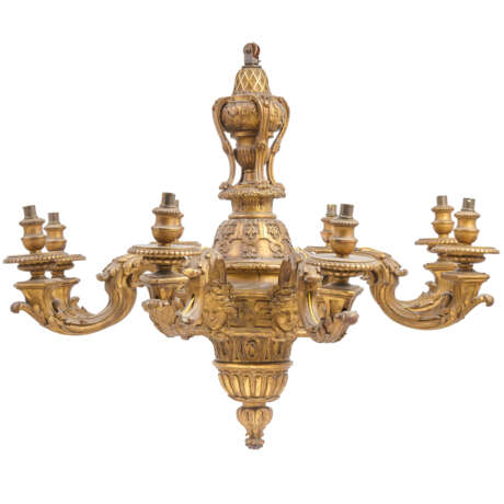 A LOUIS XIV-STYLE GILTWOOD EIGHT-LIGHT CHANDELIER - фото 1