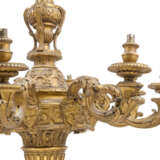 A LOUIS XIV-STYLE GILTWOOD EIGHT-LIGHT CHANDELIER - фото 4