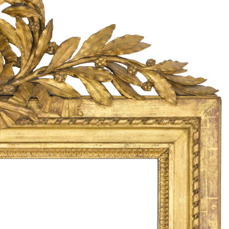 A LOUIS XVI GILTWOOD MIRROR - Foto 3