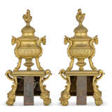 A PAIR OF LOUIS XIV ORMOLU CHENETS - photo 3