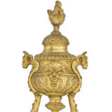 A PAIR OF LOUIS XIV ORMOLU CHENETS - photo 7