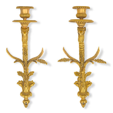 A PAIR OF LOUIS XVI-STYLE ORMOLU WALL-LIGHTS - фото 2