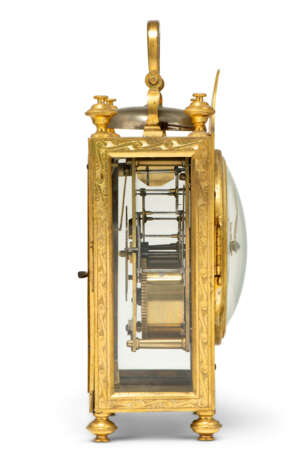 A LOUIS XVI ORMOLU STRIKING TRAVEL CLOCK - photo 3