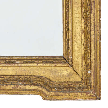 A LOUIS XVI GILTWOOD MIRROR - photo 5