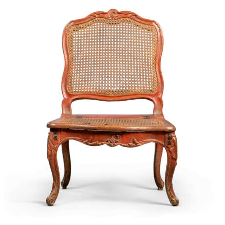 A LOUIS XV RED-PAINTED CAMPAIGN CHAIR - Foto 7