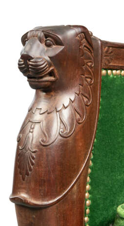 A PAIR OF EMPIRE MAHOGANY CANAPES - photo 7