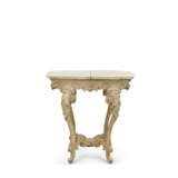 A REGENCE GILTWOOD AND CARVED WHITE MARBLE CENTRE TABLE - photo 3