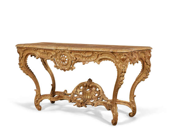 A LOUIS XV GILTWOOD CONSOLE TABLE - фото 2