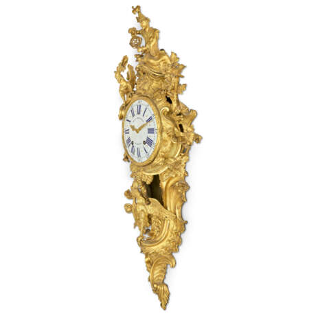 A LOUIS XV ORMOLU STRIKING CARTEL CLOCK - photo 2